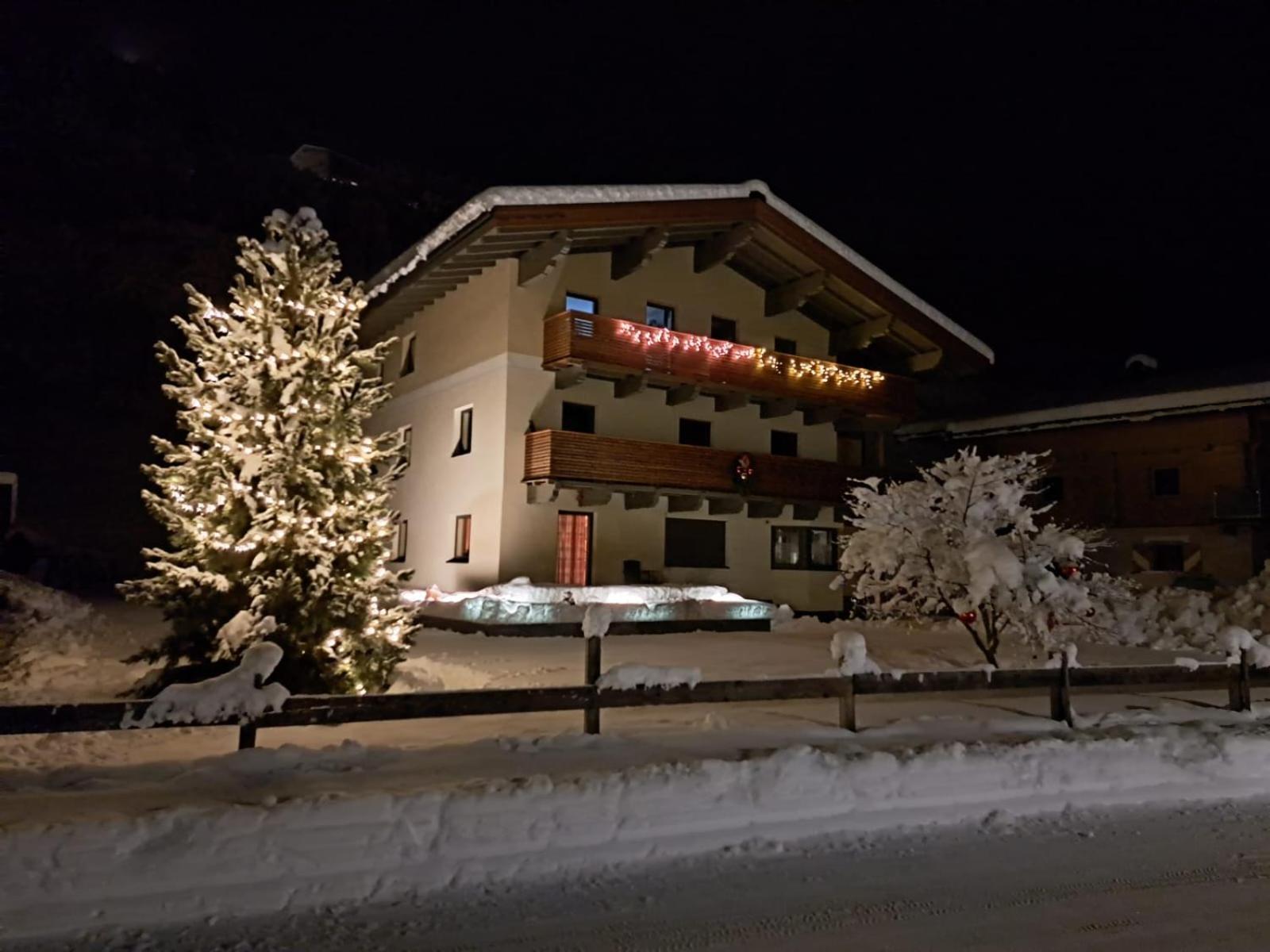 Appartement Reichholf ブラームベルク・アム・ヴィルトコーゲル エクステリア 写真