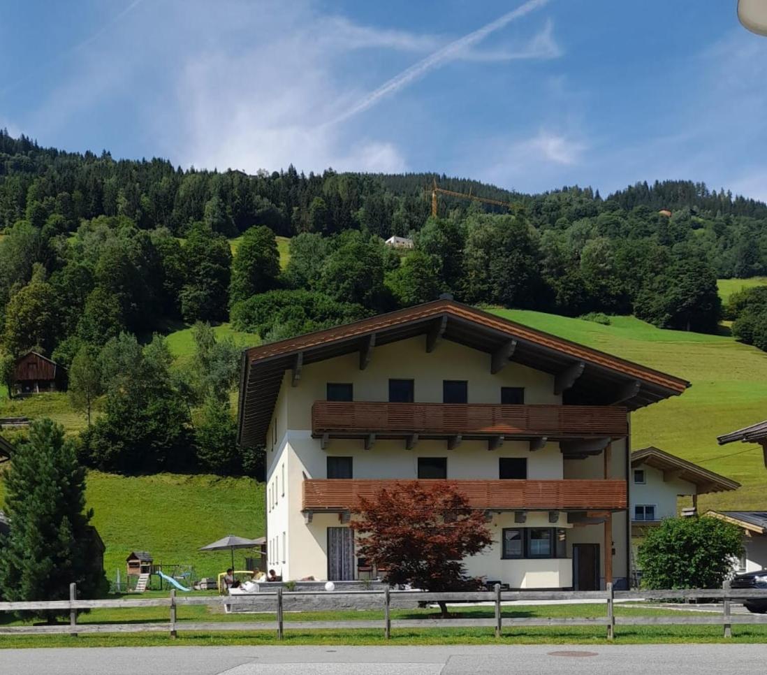 Appartement Reichholf ブラームベルク・アム・ヴィルトコーゲル エクステリア 写真